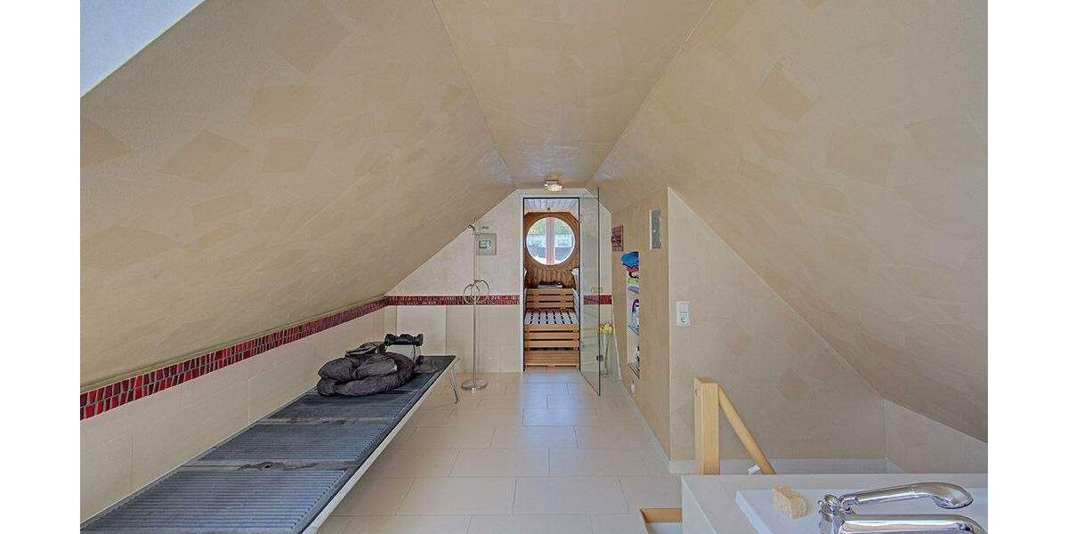 Mehrfamilienhaus, Wohnhaus Dortmund Holzen - 8 Zimmer, 243 m&sup2;, 780.000&euro; | Angebot:24823670