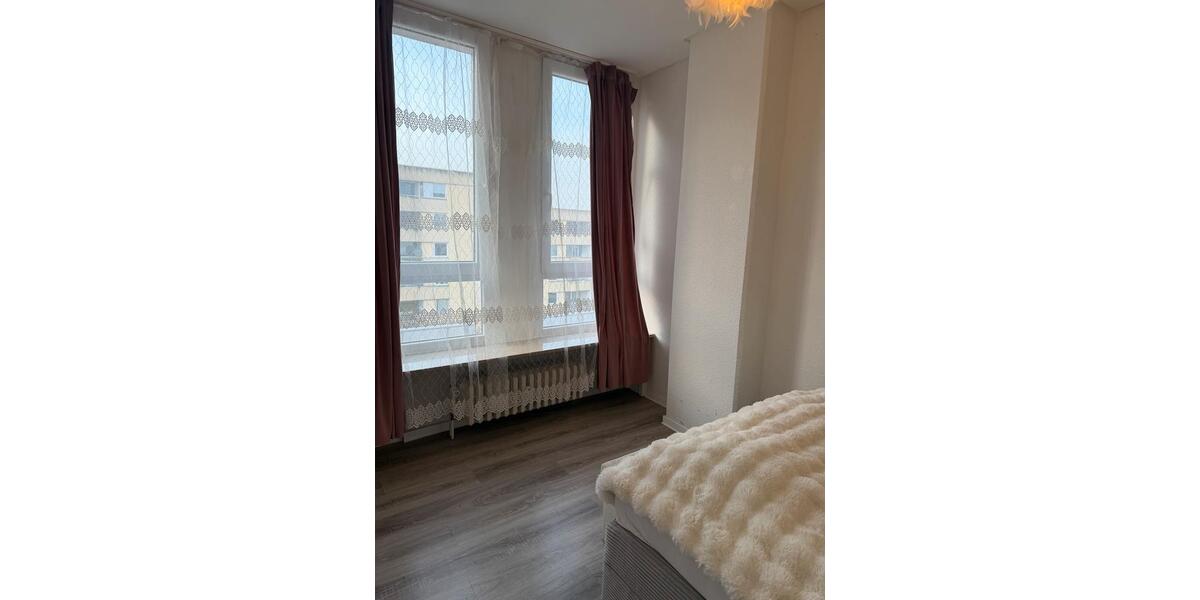 Etagenwohnung Bochum Laer - 2.5 Zimmer, 44 m&sup2;, 669&euro; | Angebot:25858753