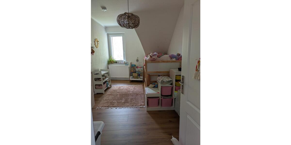 Dachgeschoßwohnung Herne Sodingen - 4.5 Zimmer, 142 m&sup2;, 349.000&euro; | Angebot:26186586