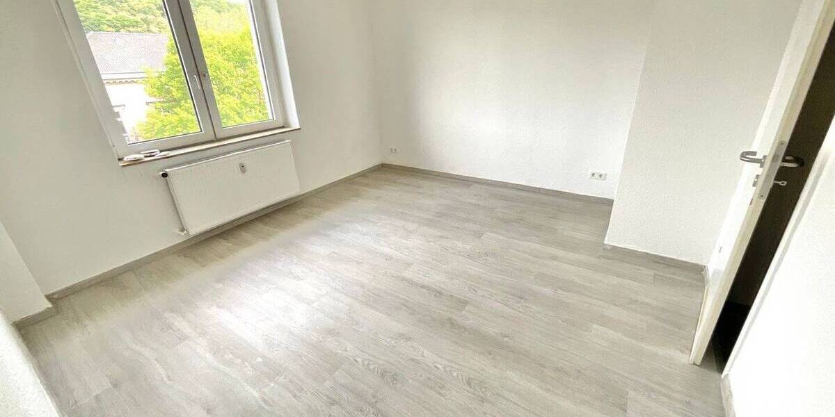 Etagenwohnung Hagen Wehringhausen - 2 Zimmer, 50 m&sup2;, 319&euro; | Angebot:26573124