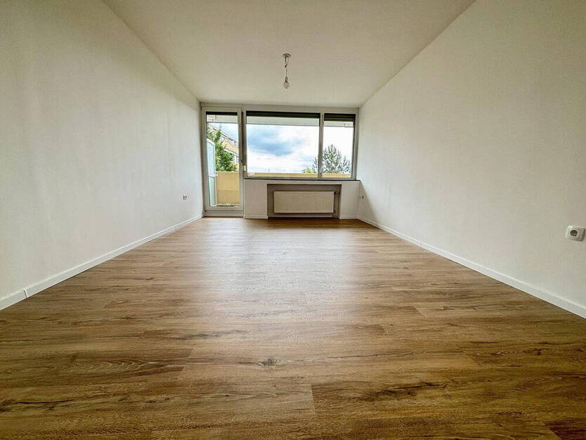 Sanierte helle Wohnung in ruhiger Lage
