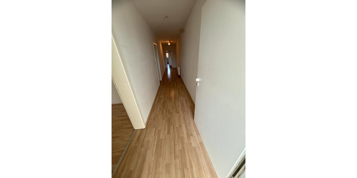 Dachgeschoßwohnung Recklinghausen Hillerheide - 3.5 Zimmer, 115 m&sup2;, 748&euro; | Angebot:26393884