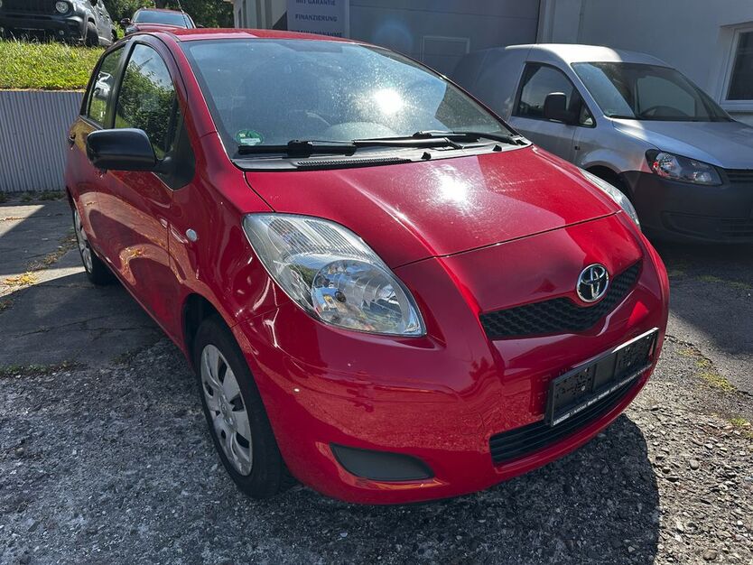 Toyota Yaris 117.000 km 4.980 € Wuppertal 42279