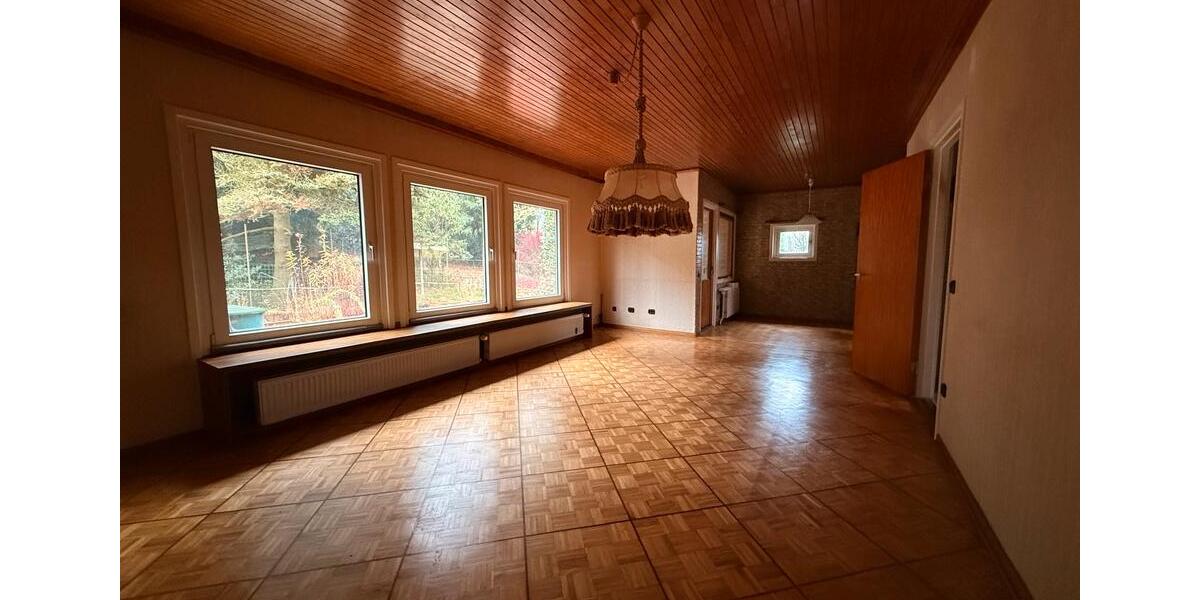 Einfamilienhaus Witten Rüdinghausen - 7 Zimmer, 140 m&sup2;, 430.000&euro; | Angebot:24090504