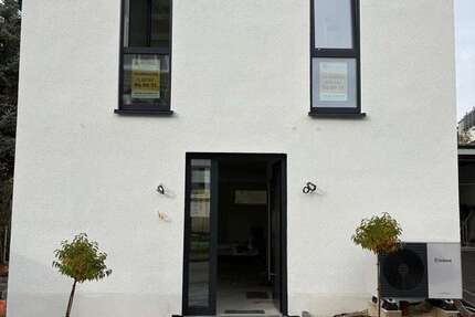 Haus zum Mieten in Wuppertal 2.700 € 150 m² 5 zimmer