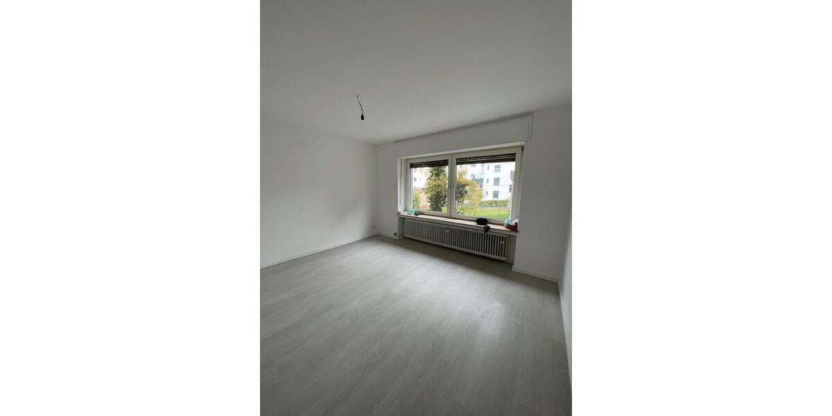 Hochparterre Hagen Hagen-Nord - 2 Zimmer, 55 m&sup2;, 440&euro; | Angebot:24222480