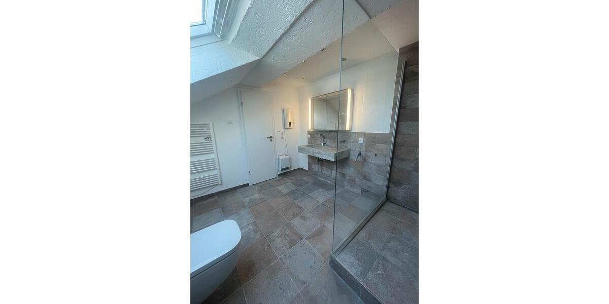 Dachgeschoßwohnung Dortmund Aplerbeck - 2.5 Zimmer, 70 m&sup2;, 850&euro; | Angebot:24661200