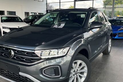 VW T-Roc 16.490 km 29.570 € Lünen 44536
