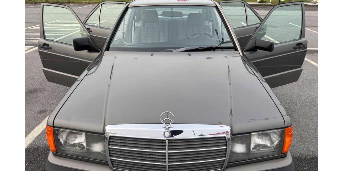 Mercedes-Benz 190 185.000 km 6.800 &euro; Holzwickede 59439