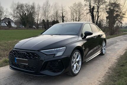 Audi RS3 37.700 km 52.999 &euro; Fröndenberg 58730
