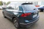 VW Tiguan MOVE 1.5 TSI DSG NAVI AHK KAMERA LED ALU AC 38.000 km 29.988 € Bergkamen 59192