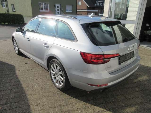 A4 Avant 2.0 TFSI NAVI LED ACC ASSIST KEYLESS
