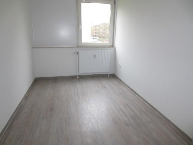 Erdgeschoßwohnung Dortmund Eving - 3.5 Zimmer, 71 m&sup2;, 611&euro; | Angebot:25881129