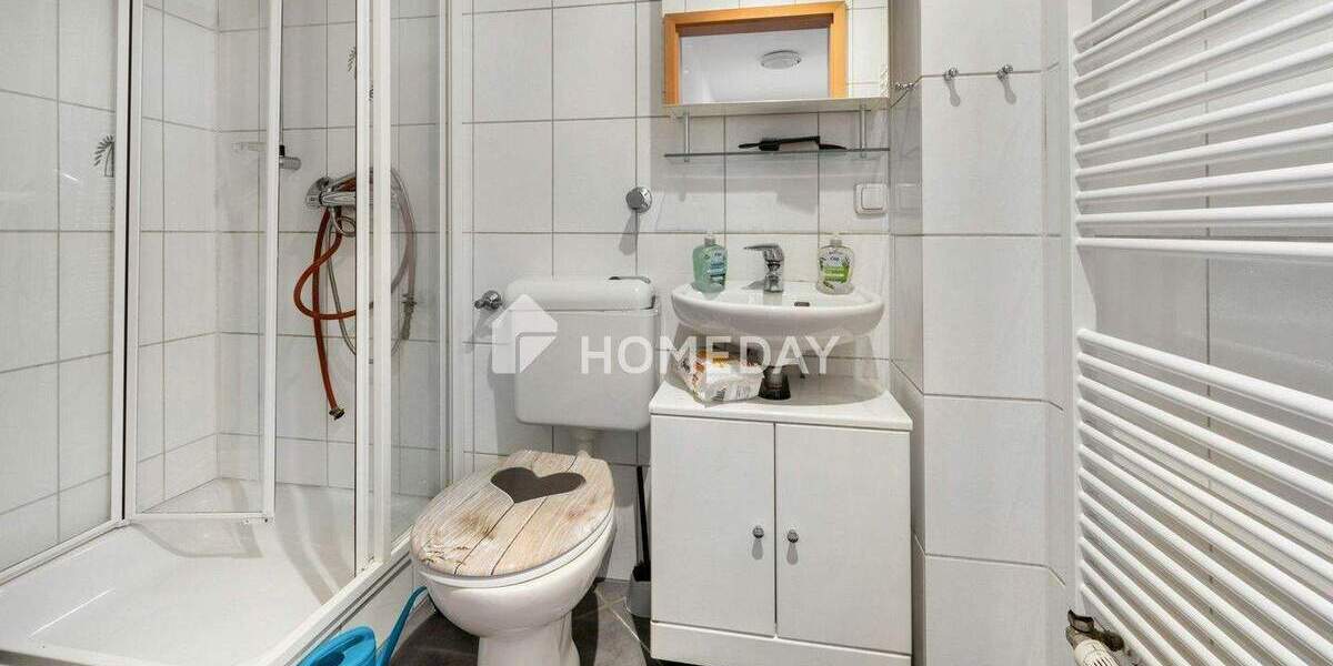 Etagenwohnung Bochum Hamme - 5 Zimmer, 116 m&sup2;, 239.000&euro; | Angebot:24608340