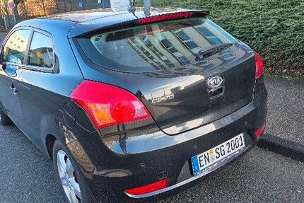 Kia ceed / Ceed 118.000 km 4.400 &euro; Schwelm 58332