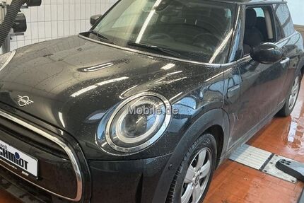 Mini Cooper 46.005 km 27.770 &euro; Werne 59368