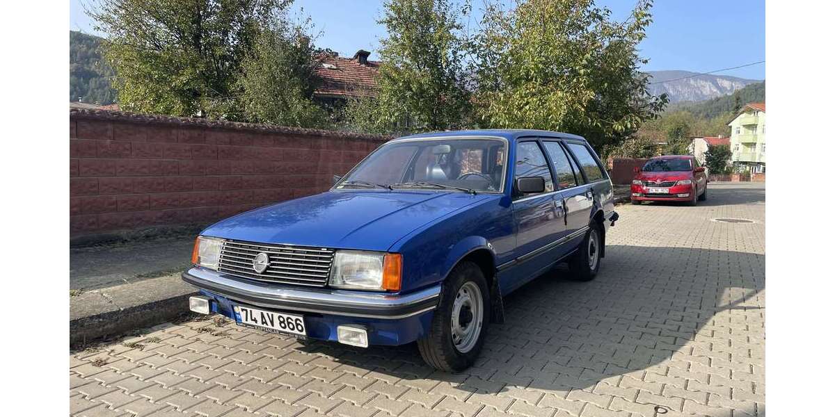 Opel Rekord 44.000 km 34.999 &euro; Recklinghausen 45665