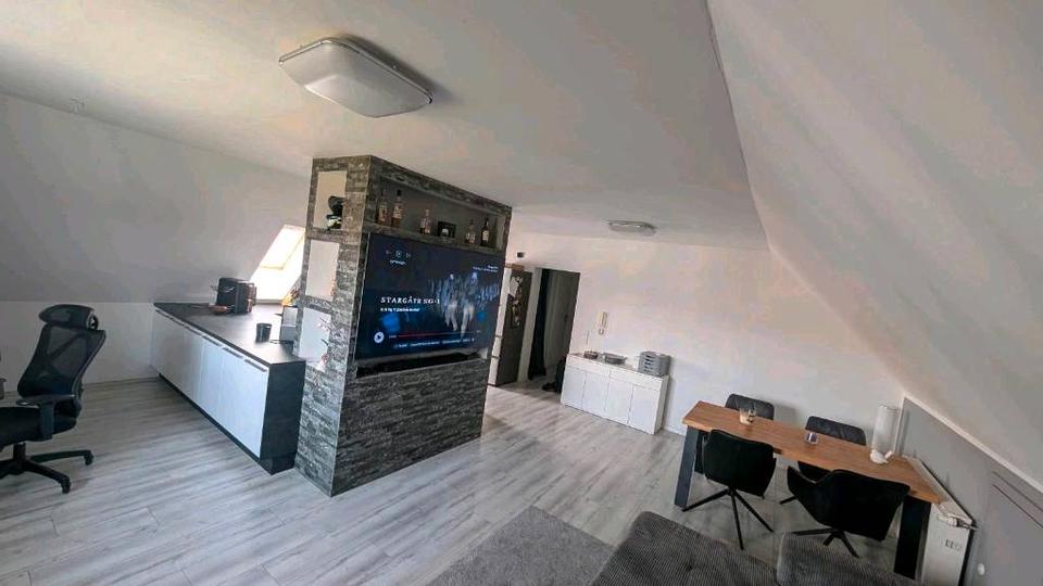 Dachgeschoßwohnung Dortmund Brackel - 3.5 Zimmer, 95 m&sup2;, 1.250&euro; | Angebot:26432429
