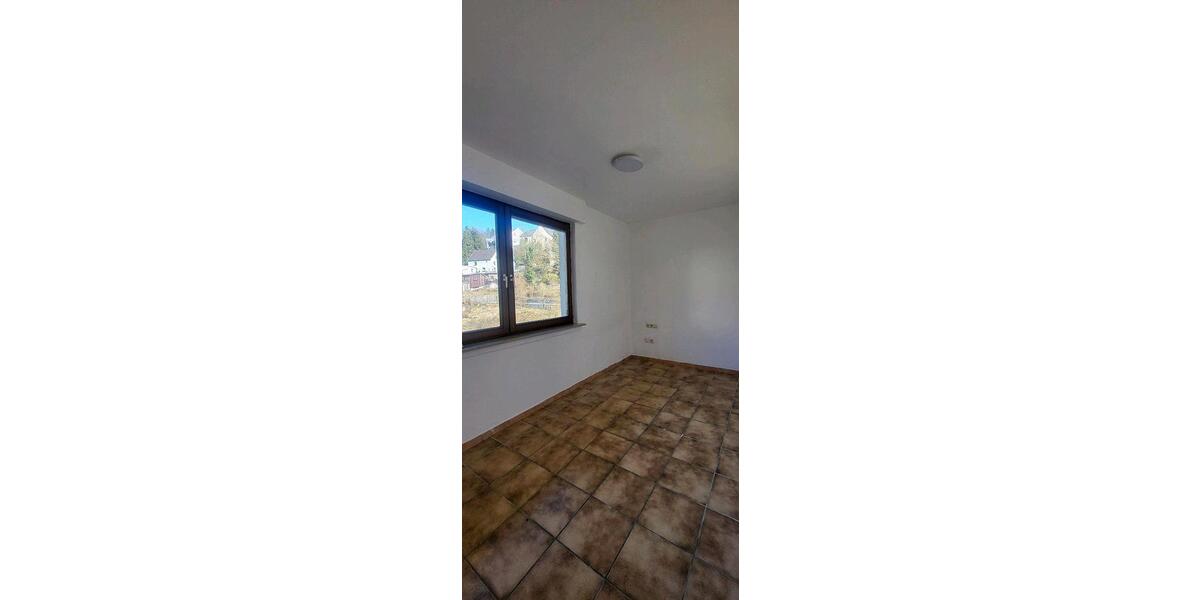 Maisonettenwohnung Altena - 4 Zimmer, 105 m&sup2;, 125.000&euro; | Angebot:26611248