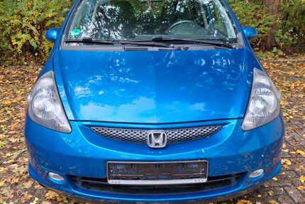 Honda Jazz 135.500 km 2.800 &euro; Dortmund 44357
