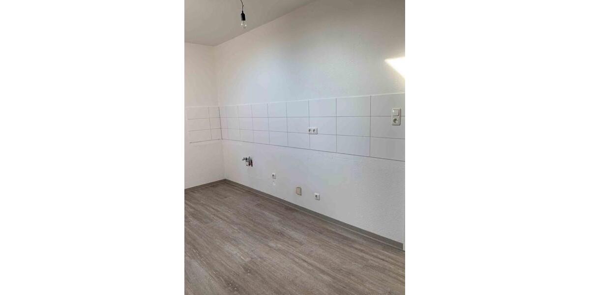 Dachgeschoßwohnung Bochum Bochum-Mitte - 3 Zimmer, 67 m&sup2;, 638&euro; | Angebot:22707222