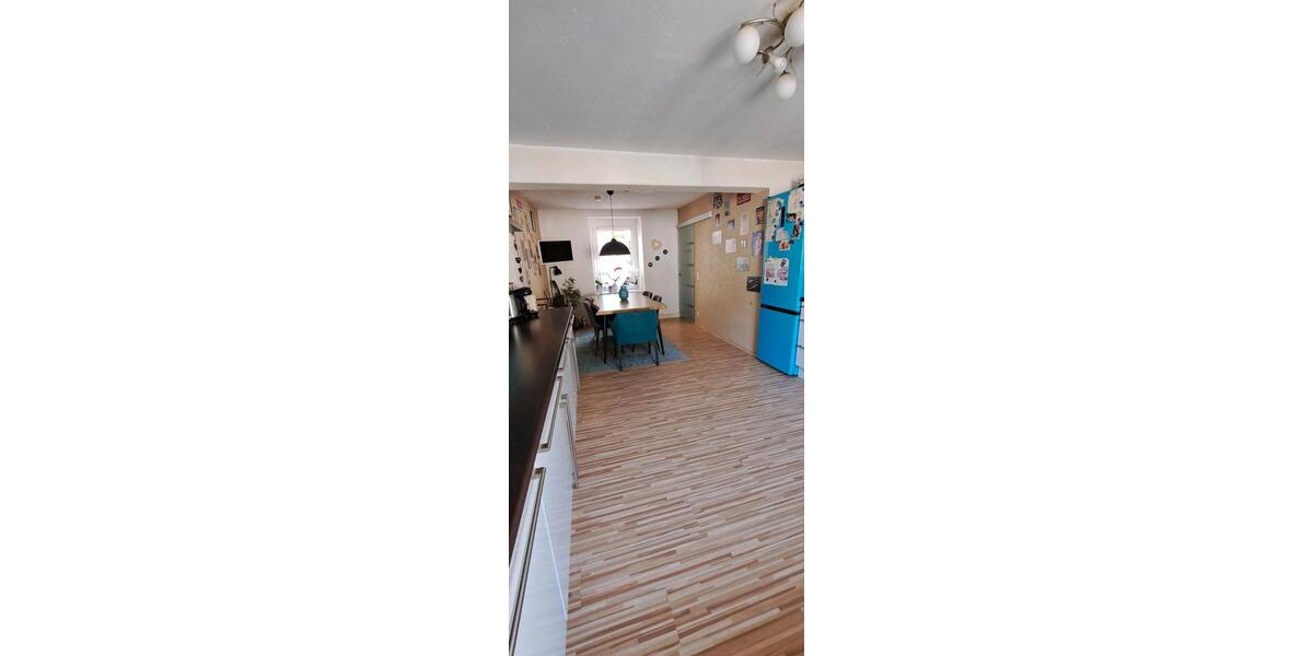 Reihenhaus Altena - 7 Zimmer, 130 m&sup2;, 223.000&euro; | Angebot:27285286