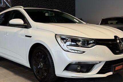 Renault Megane 102.000 km 11.990 &euro; Unna 59425