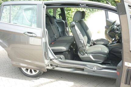 Ford B-Max 68.200 km 10.600 &euro; Dortmund 44225