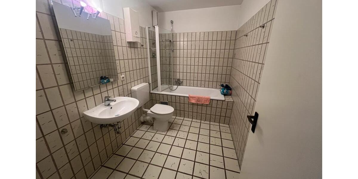 Etagenwohnung Hagen - 2.5 Zimmer, 74 m&sup2;, 139.000&euro; | Angebot:27286829