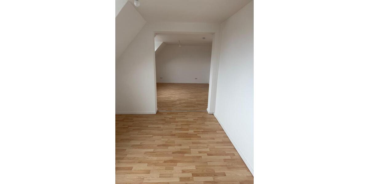 Dachgeschoßwohnung Dortmund Bövinghausen - 4.5 Zimmer, 97 m&sup2;, 930&euro; | Angebot:26415550
