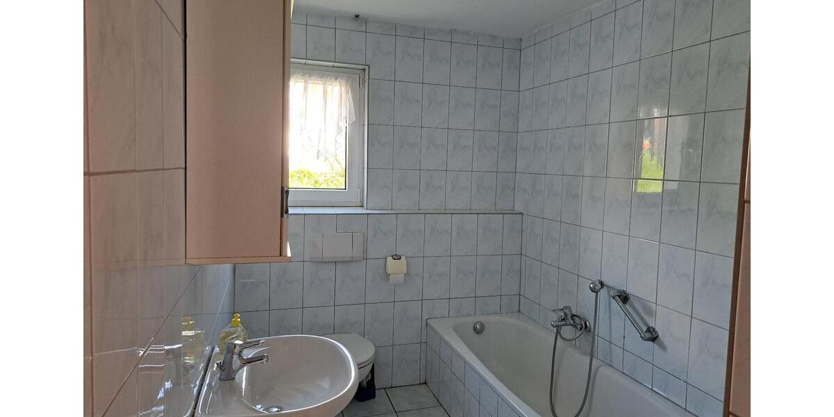 Etagenwohnung Witten Annen - 3 Zimmer, 96 m&sup2;, 750&euro; | Angebot:26326018