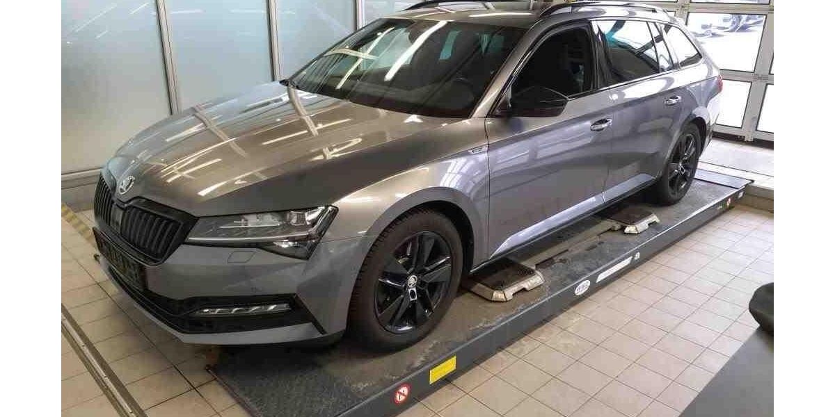 Skoda Superb 75.465 km 35.905 &euro; Hagen 58091