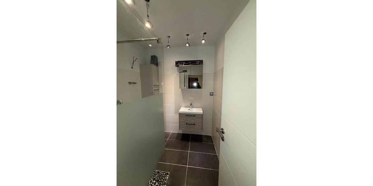 Dachgeschoßwohnung Castrop-Rauxel Deinighausen - 1 Zimmer, 33 m&sup2;, 650&euro; | Angebot:25613730