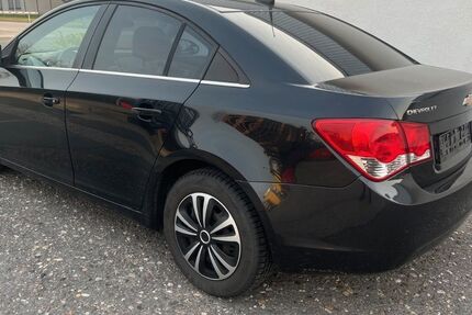 Chevrolet Cruze 140.138 km 5.200 &euro; Unna 59423