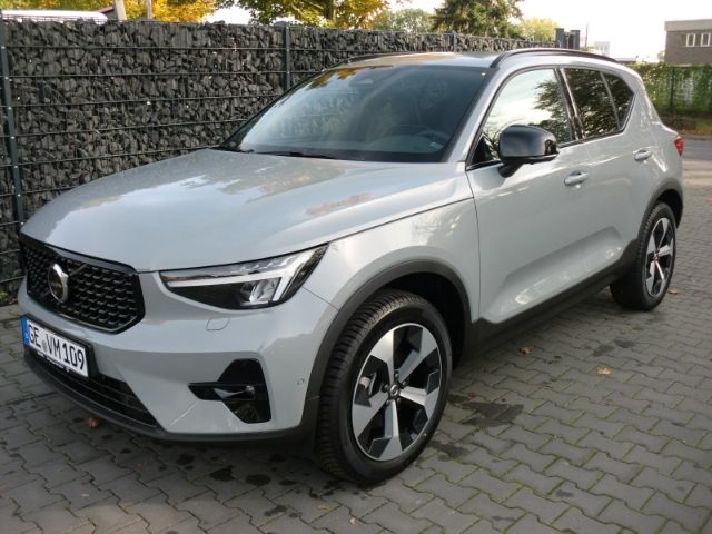 Volvo XC40 15.900 km 36.990 € Gelsenkirchen 45891