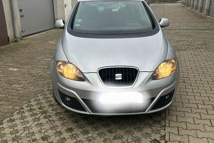 Seat Altea 168.200 km 2.750 &euro; Recklinghausen 45663
