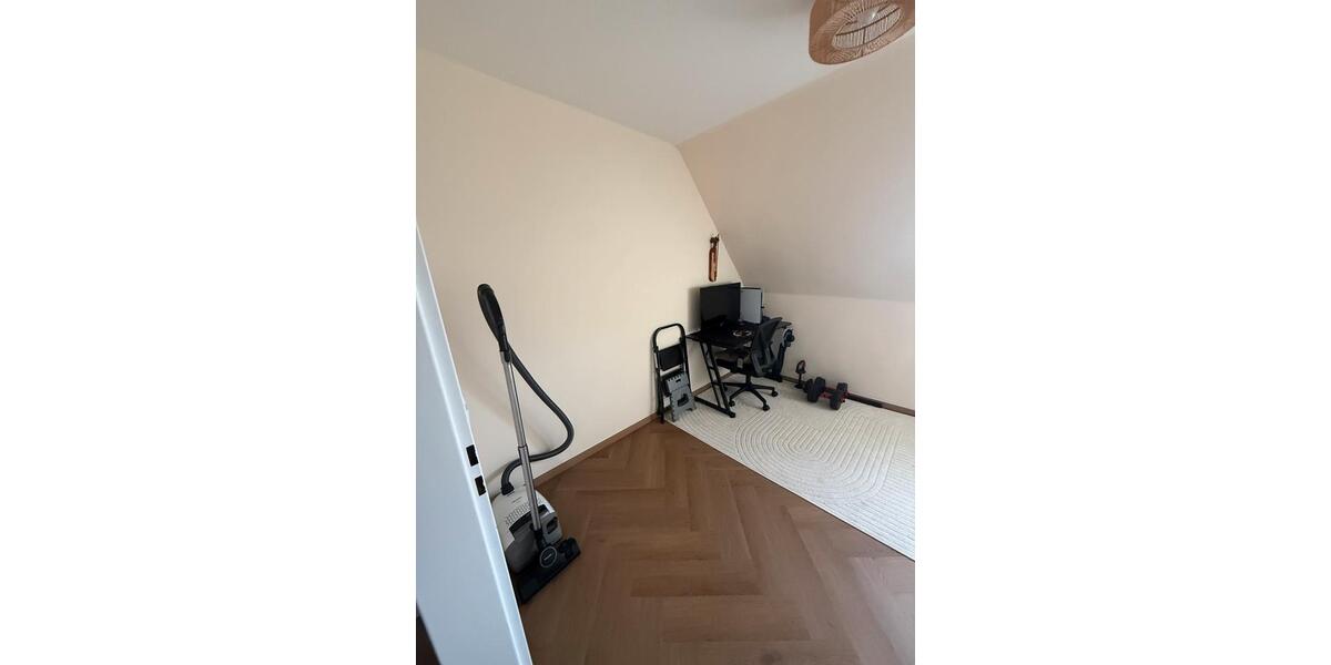 Dachgeschoßwohnung Herne Baukau - 3 Zimmer, 70 m&sup2;, 850&euro; | Angebot:24741265