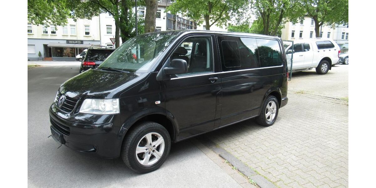 VW T5 Transporter 322.000 km 6.990 &euro; Gelsenkirchen 45889
