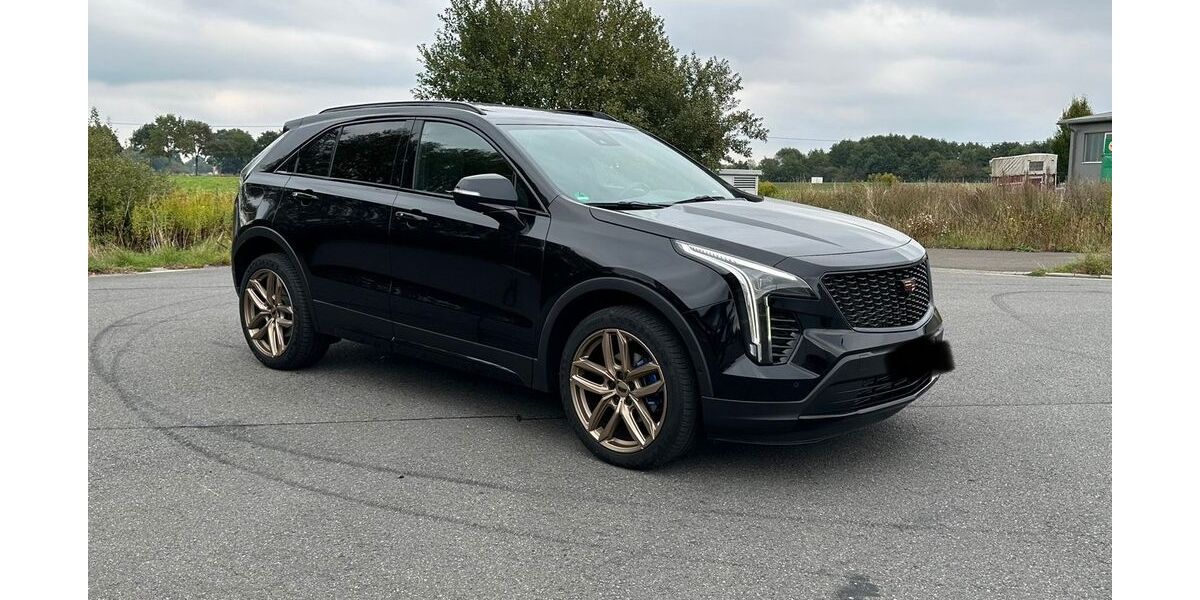 Cadillac XT4 13.000 km 36.000 € Lüdinghausen 59348