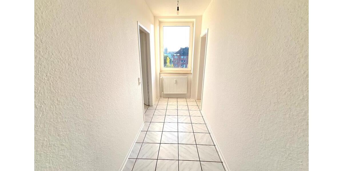 Schöne 2-Raumwohnung in zentraler Lage zimmer