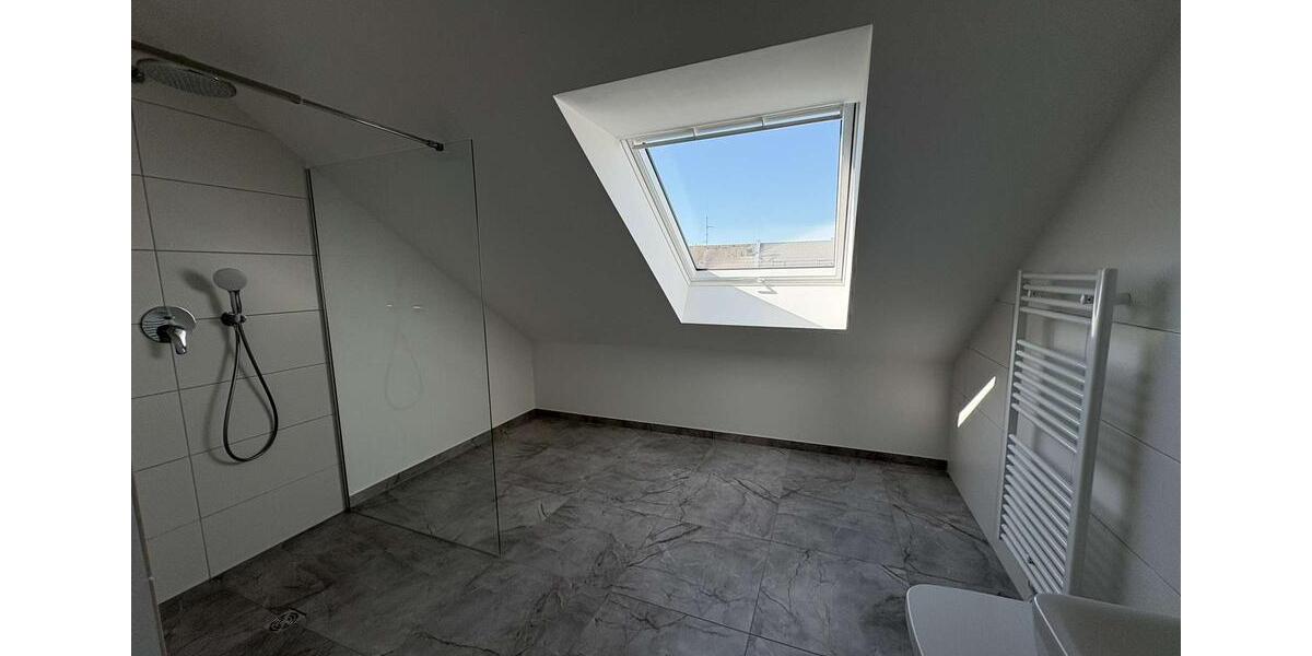 Erdgeschoßwohnung Dortmund Brackel - 3 Zimmer, 118 m&sup2;, 1.420&euro; | Angebot:26490892