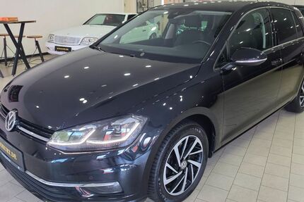 VW Golf 164.000 km 11.999 &euro; Recklinghausen 45661