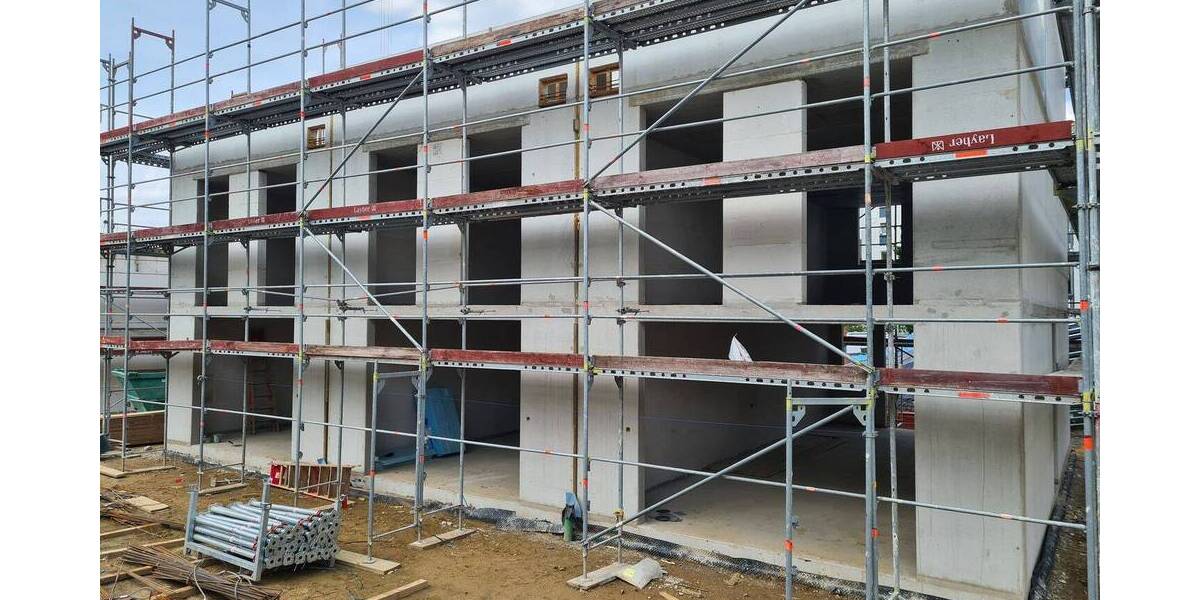 #IM AUSBAU!!## Energieeffizientes Reihenhaus mit eigenem Garten und Keller! 5 zimmer