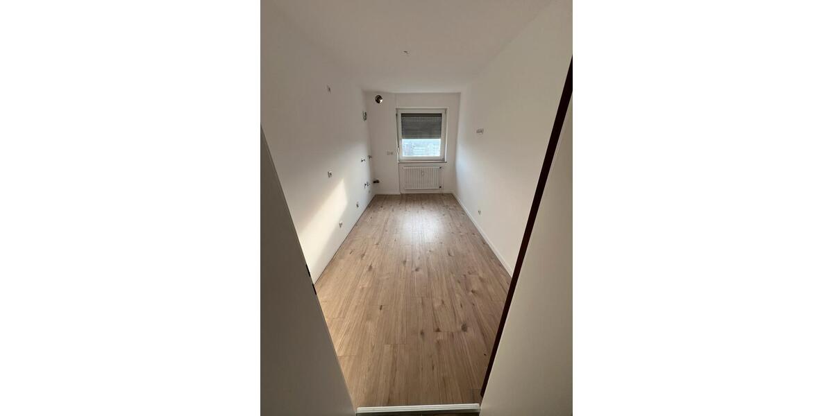 Etagenwohnung Dortmund Hörde - 3 Zimmer, 89 m&sup2;, 1.000&euro; | Angebot:25925599