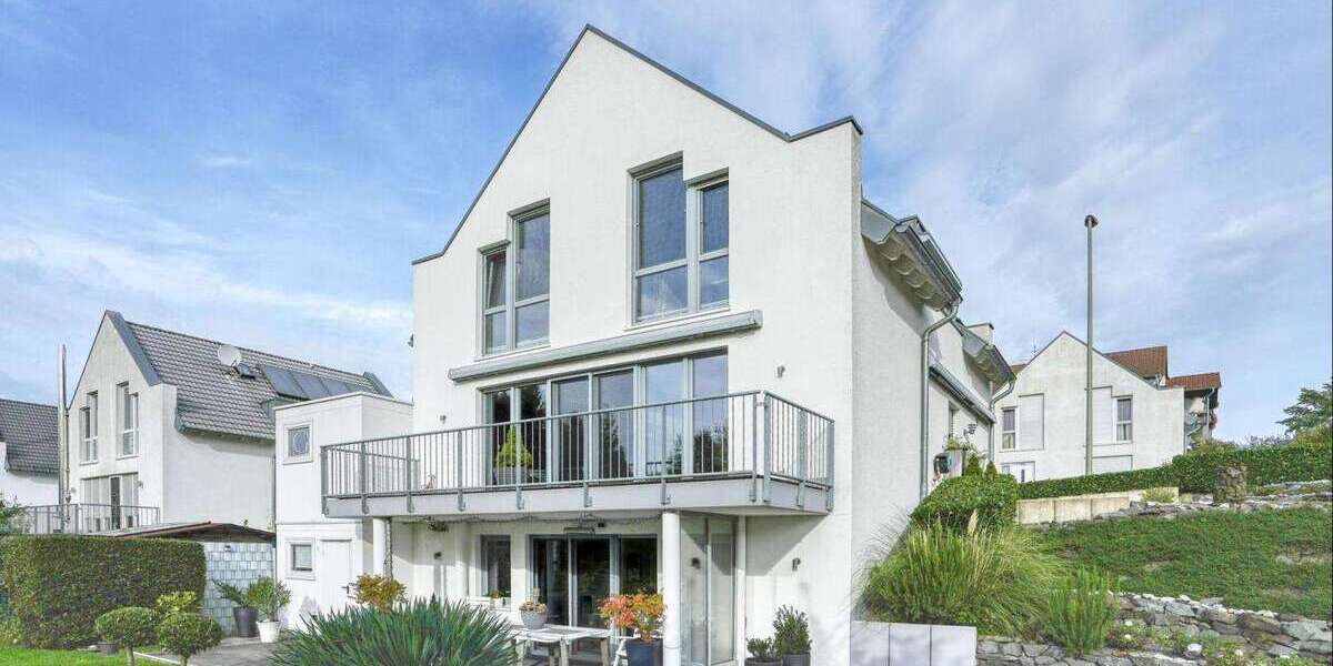 Einfamilienhaus Hattingen Niederbonsfeld - 6.5 Zimmer, 216 m&sup2;, 899.000&euro; | Angebot:22321990
