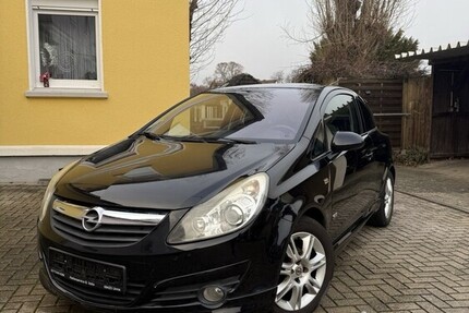 Opel Corsa D 144.000 km 3.499 &euro; Dortmund 44135