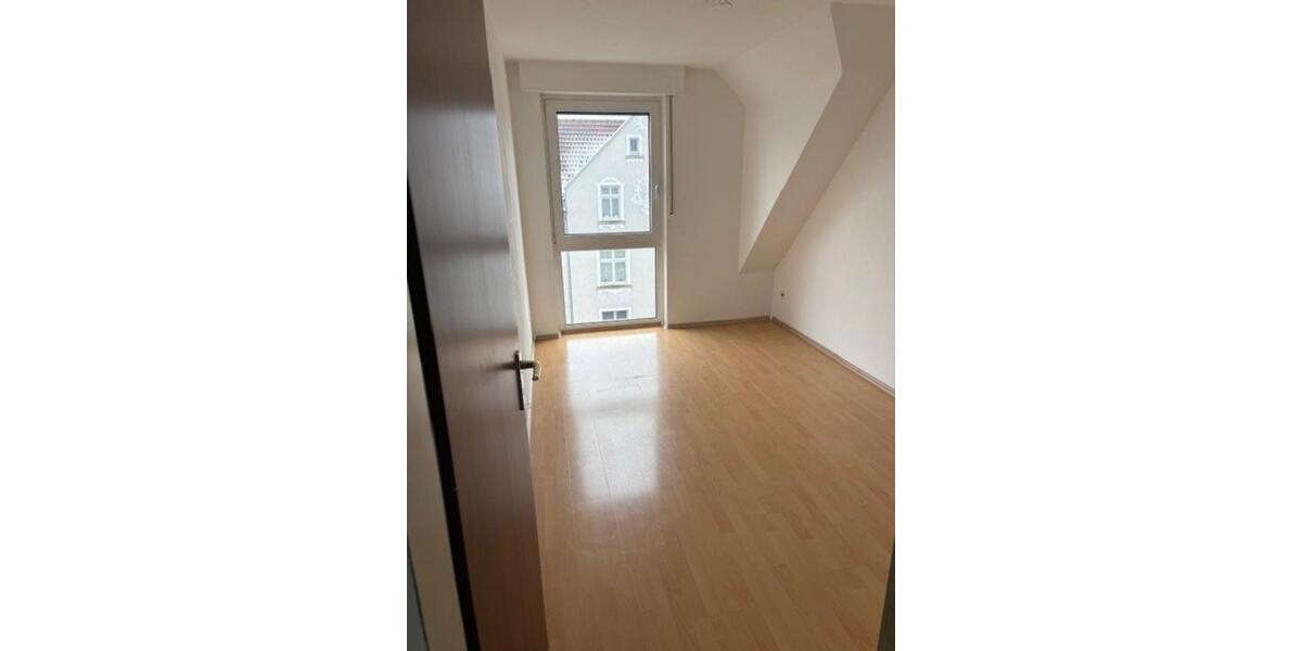 Dachgeschoßwohnung Recklinghausen König Ludwig - 4 Zimmer, 89 m&sup2;, 447&euro; | Angebot:24783735