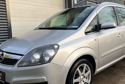 Opel Zafira 145.700 km 4.500 € Herten 45699