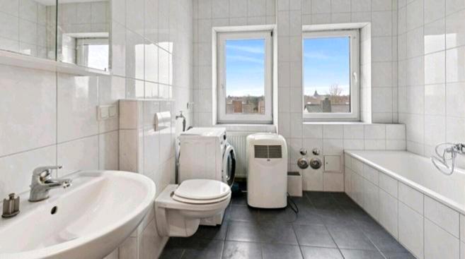 Dachgeschoßwohnung Recklinghausen Grullbad - 4 Zimmer, 100 m&sup2;, 1.250&euro; | Angebot:24753469