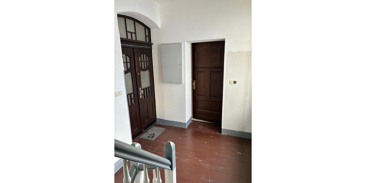 Etagenwohnung Bochum Bochum-Südwest - 4 Zimmer, 110 m&sup2;, 900&euro; | Angebot:25956703